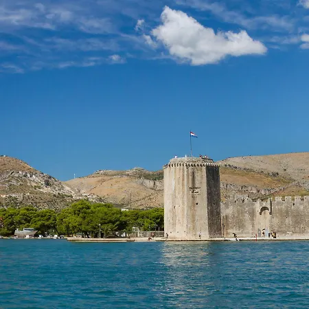 Trogir Apartment Apartament