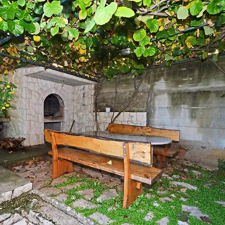 Trogir Apartment *