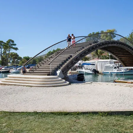 Apartamento Trogir Apartment *
