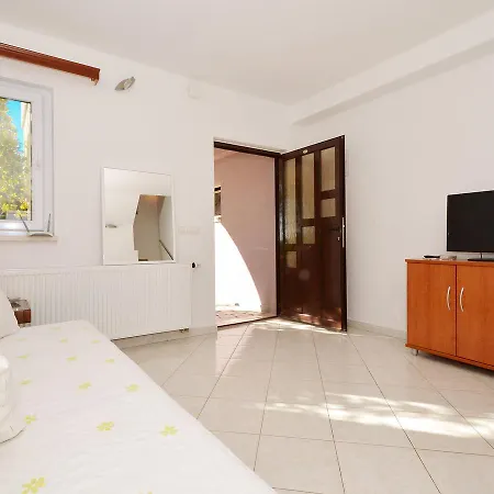 Trogir Apartment